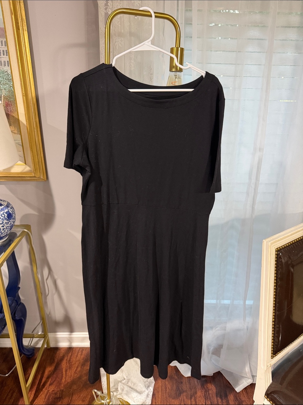 croft & barrow Black Short-Sleeve Midi Dress